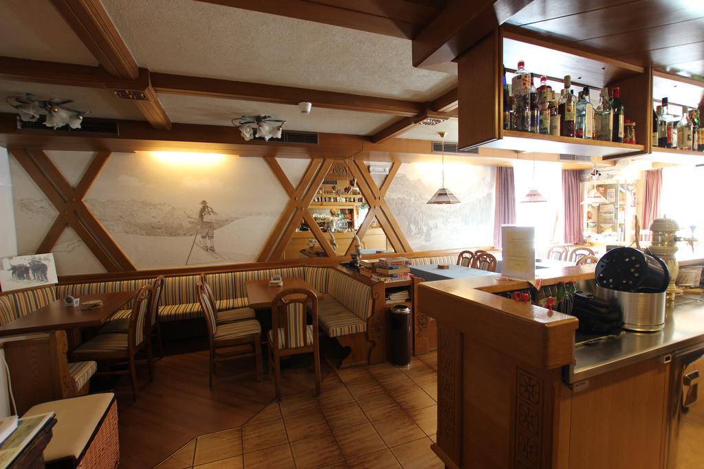 Hotel Rosalpina Soraga Buitenkant foto