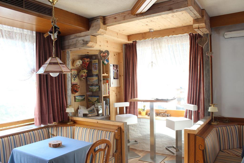 Hotel Rosalpina Soraga Buitenkant foto
